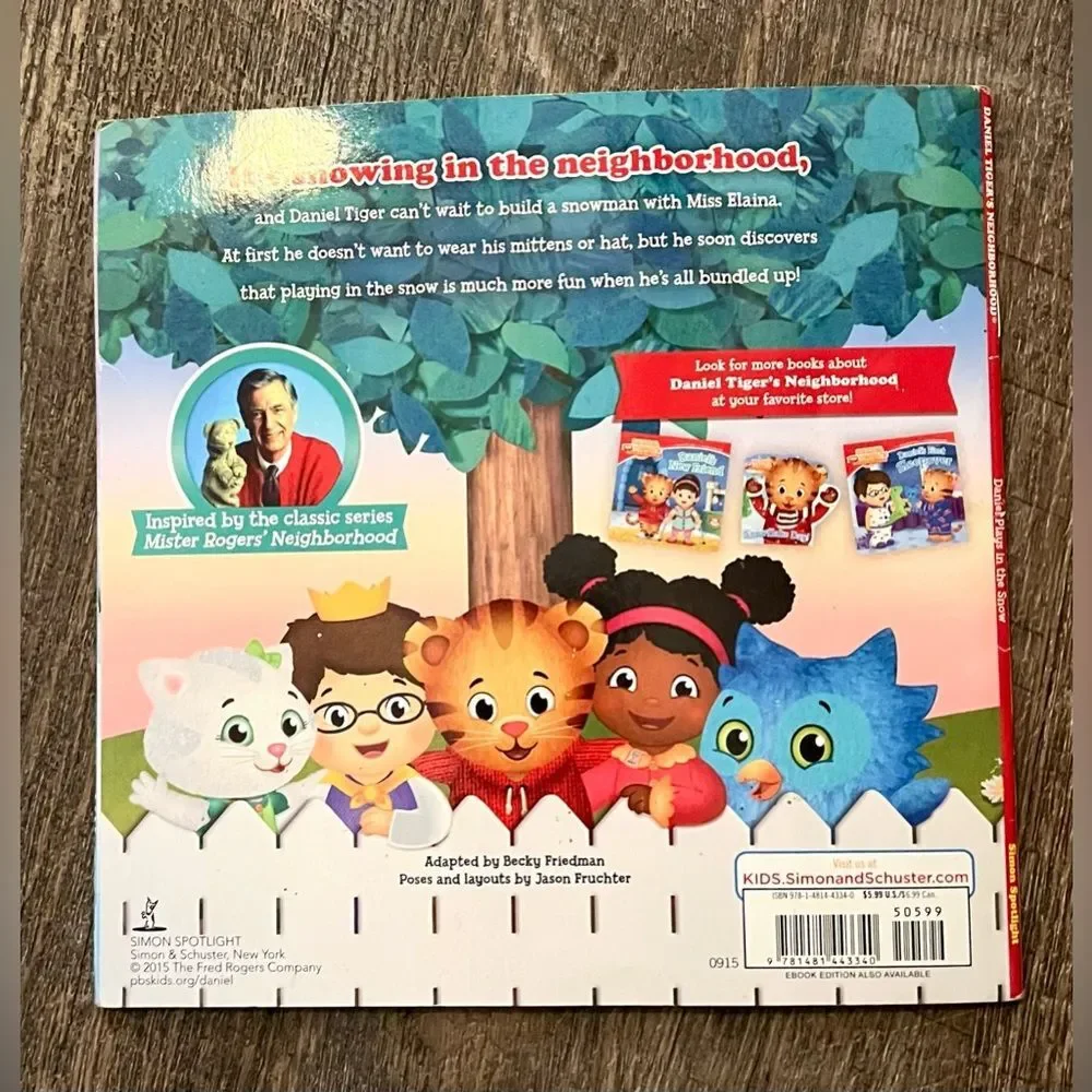 Daniel Tiger’s Neighborhood Daniel Plays in the Snow Kids Book + 35 Stickers